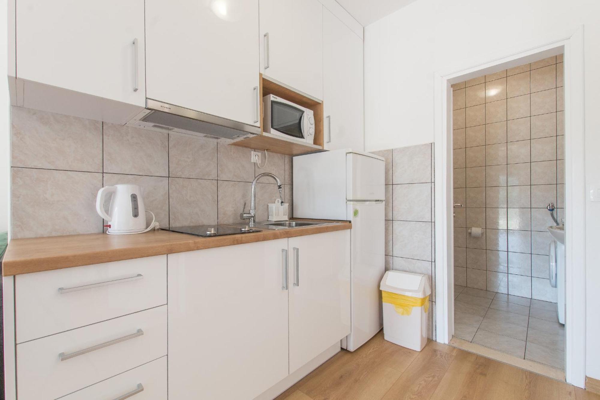 Apartments Senka Макарська Екстер'єр фото