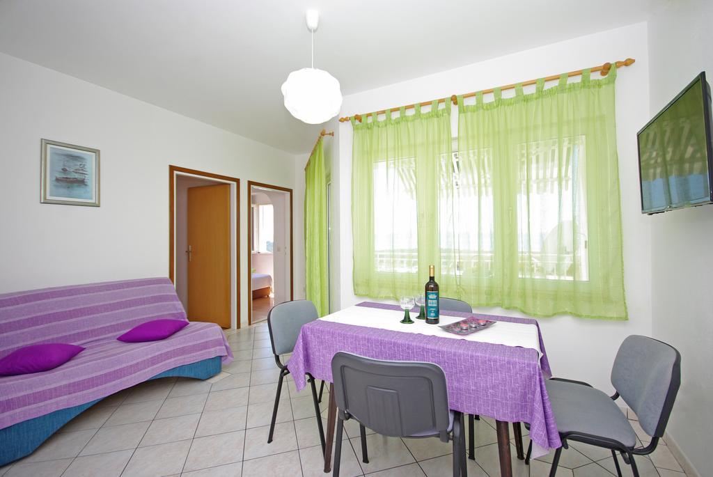 Apartments Senka Макарська Екстер'єр фото